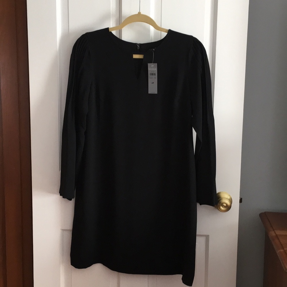 Ann Taylor black dress